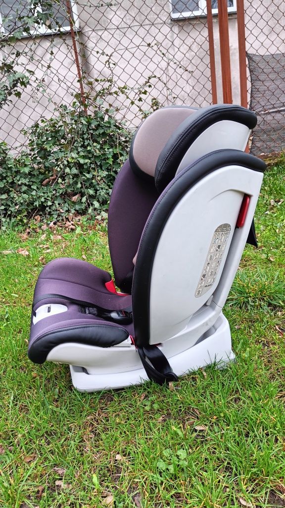 Fotelik samochodowy Caretero Volante Fix ISOFIX