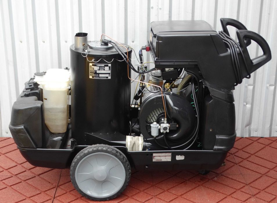 Myjka Ciśnieniowa Karcher HDS 755 * 3,2 kW gorąca woda HDS 655