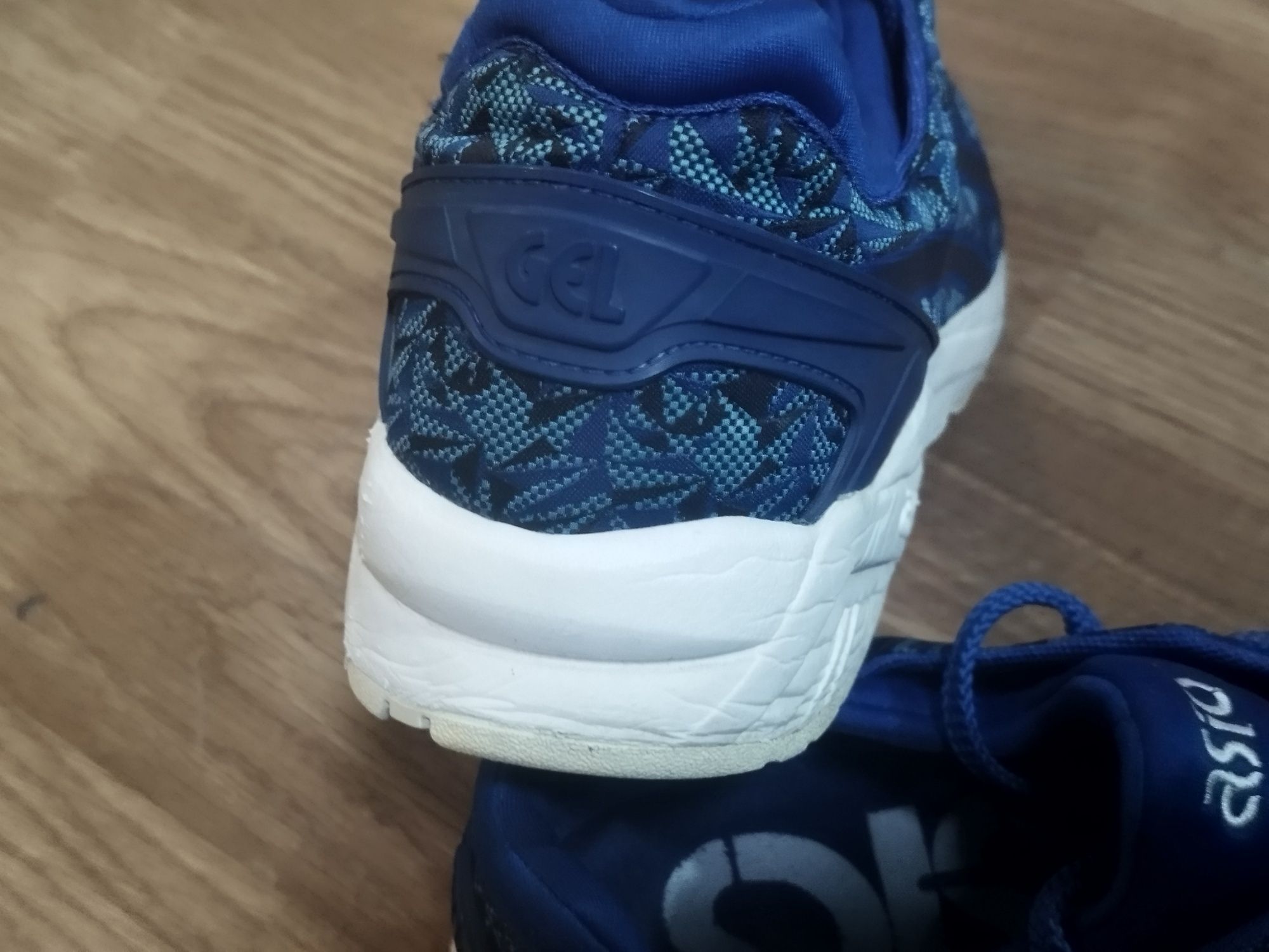 Tênis ASICS 42.5