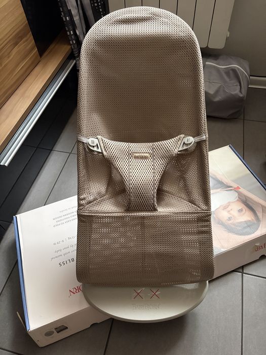 Leżaczek bujaczek BabyBjorn