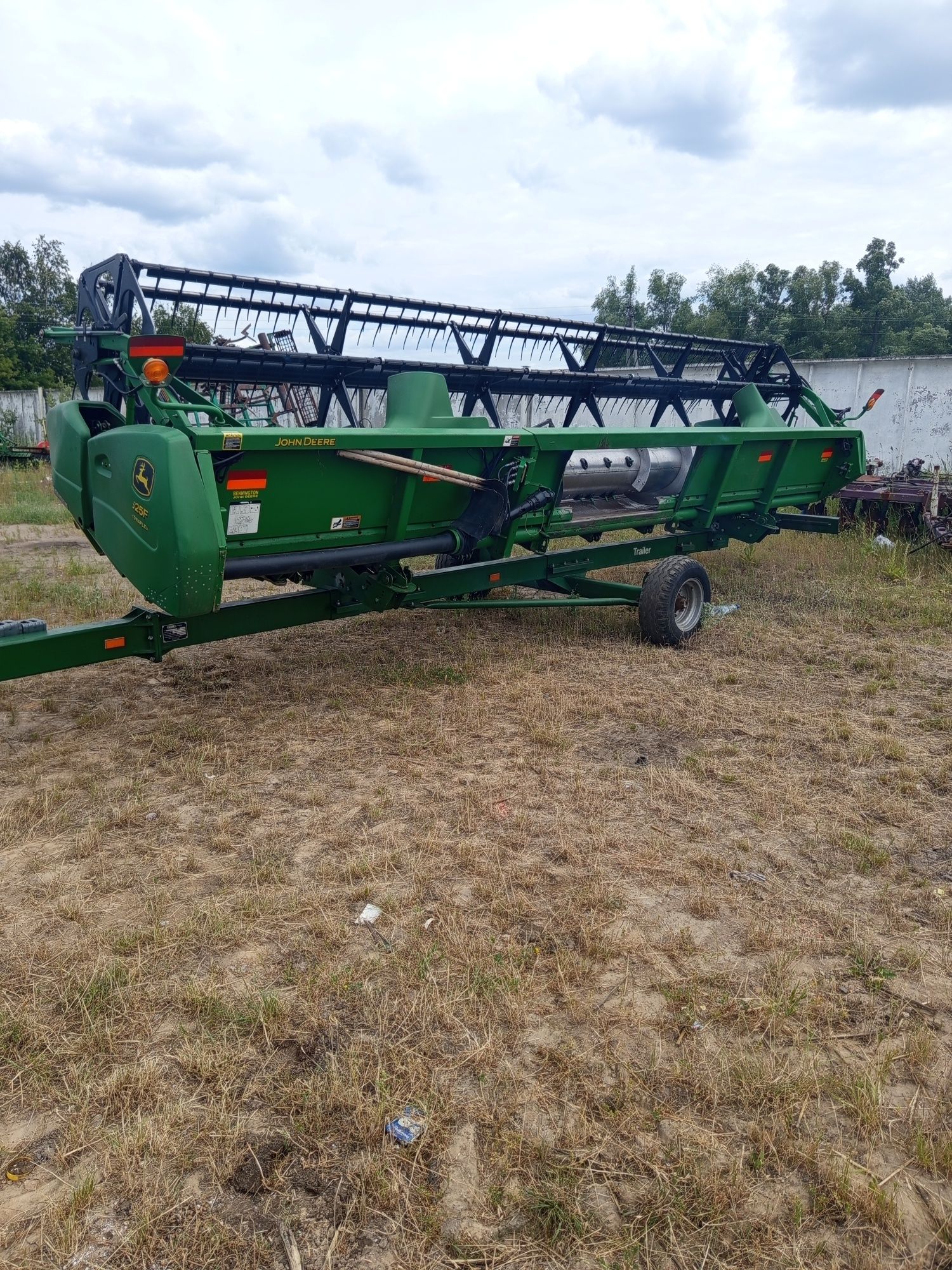 Жатка зернова JD 625f