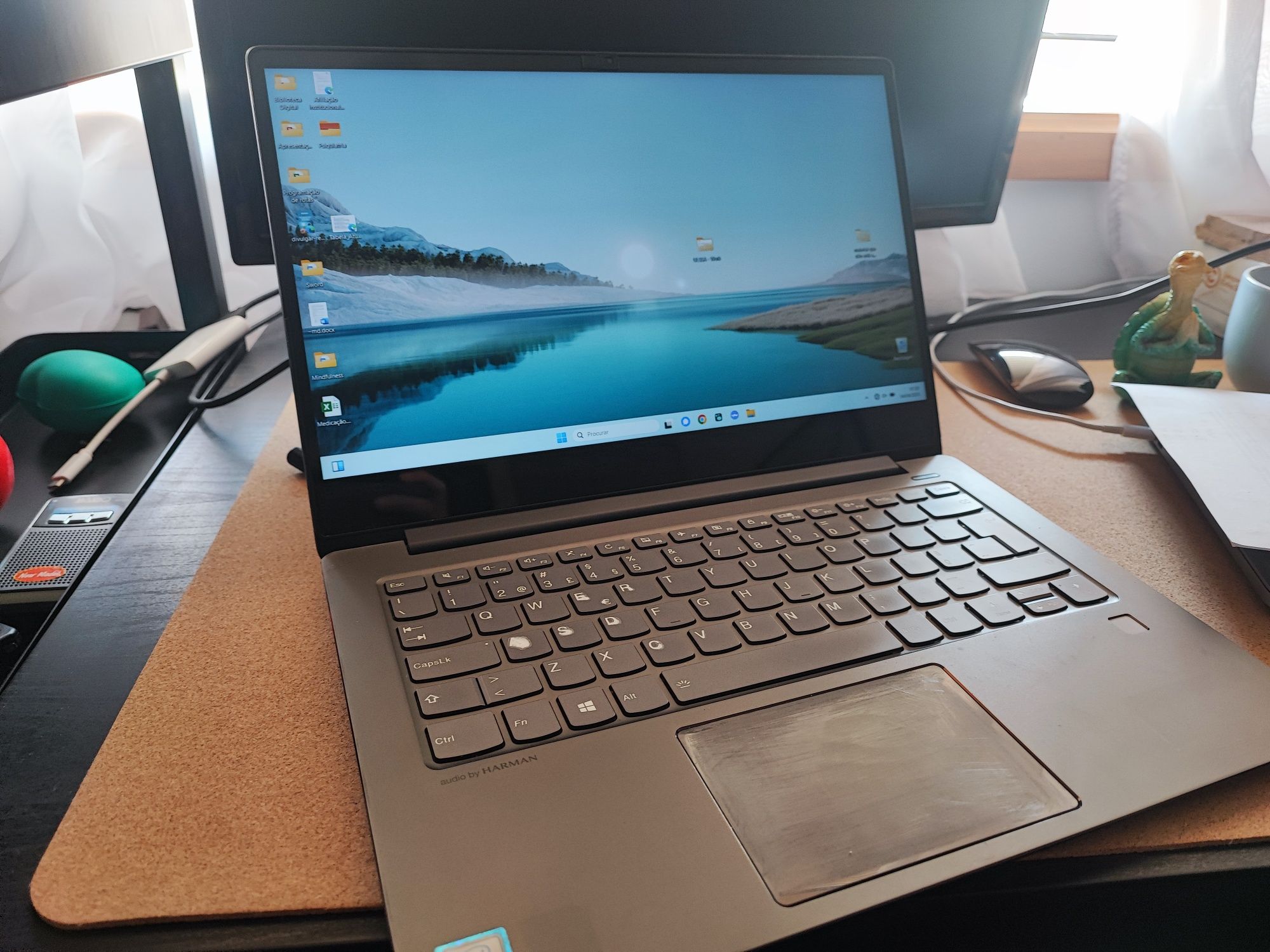 Portátil Lenovo ideapad 530s-14ikb
