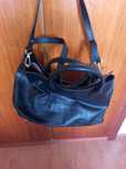 Malas em pele como novas. Mala em preto e mochila castanha