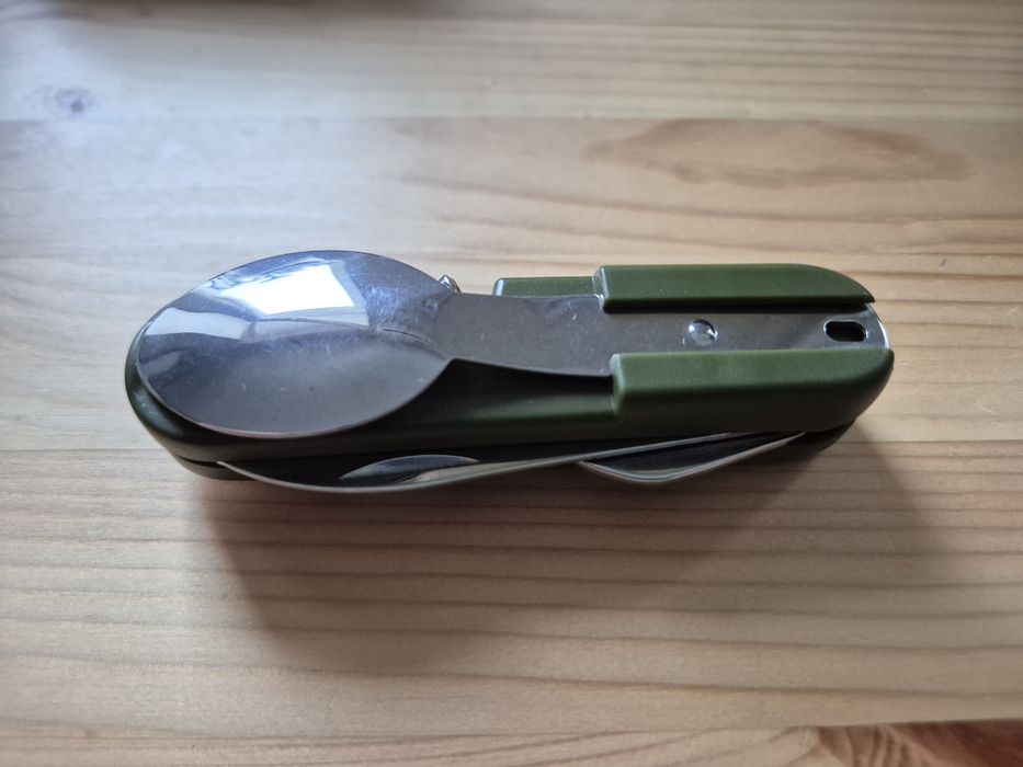 трофейный нож складной с ложкой и вилкой мультитул