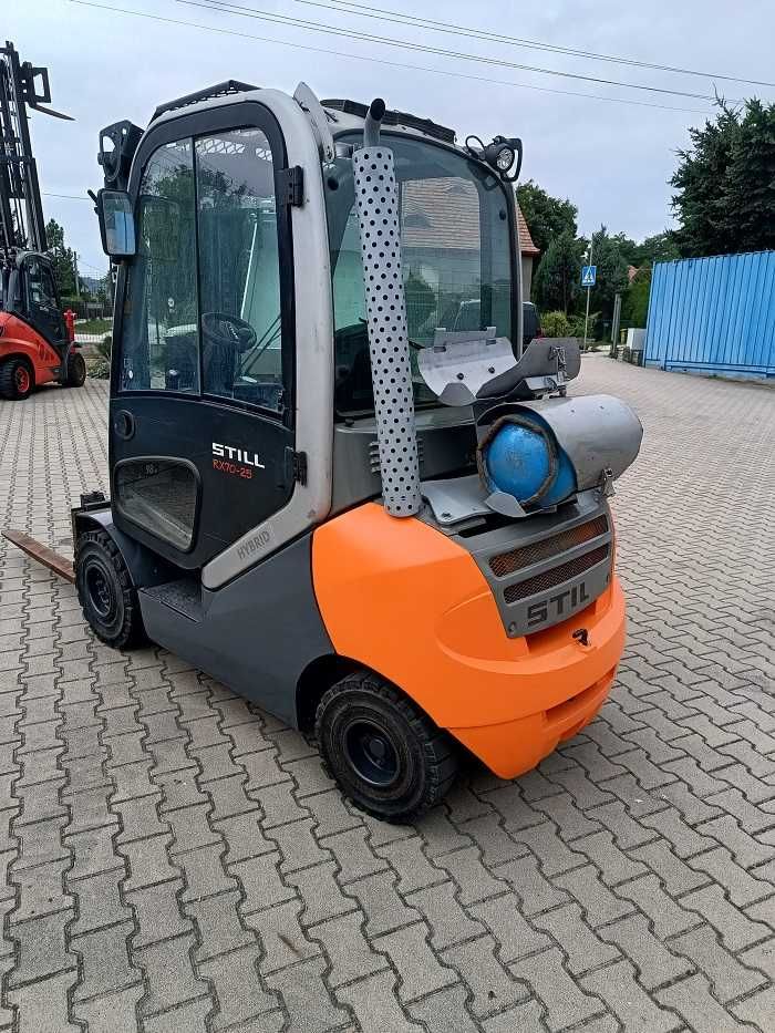 Wózek widłowy STILL   RX70-25