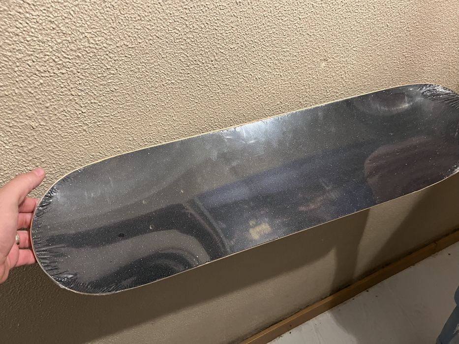 Tabua skate novo embalado 212 carolina herrera