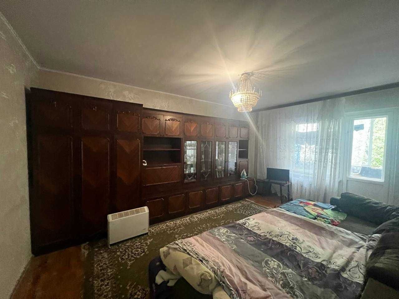 Продаж 3-к квартири 72 м2, вул. М.Котельникова 12, в м. Київ