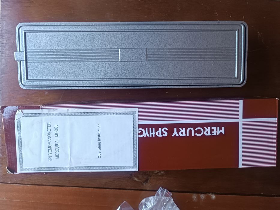 Medidor de tensão arterial de coluna