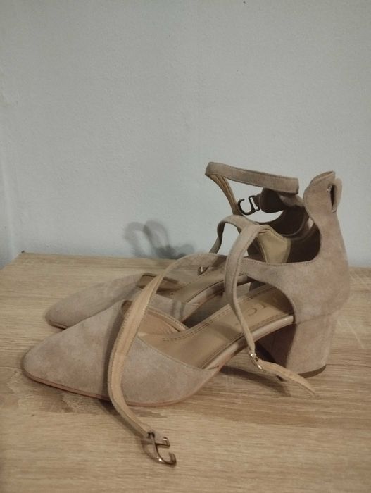 Продам туфлі жіночі