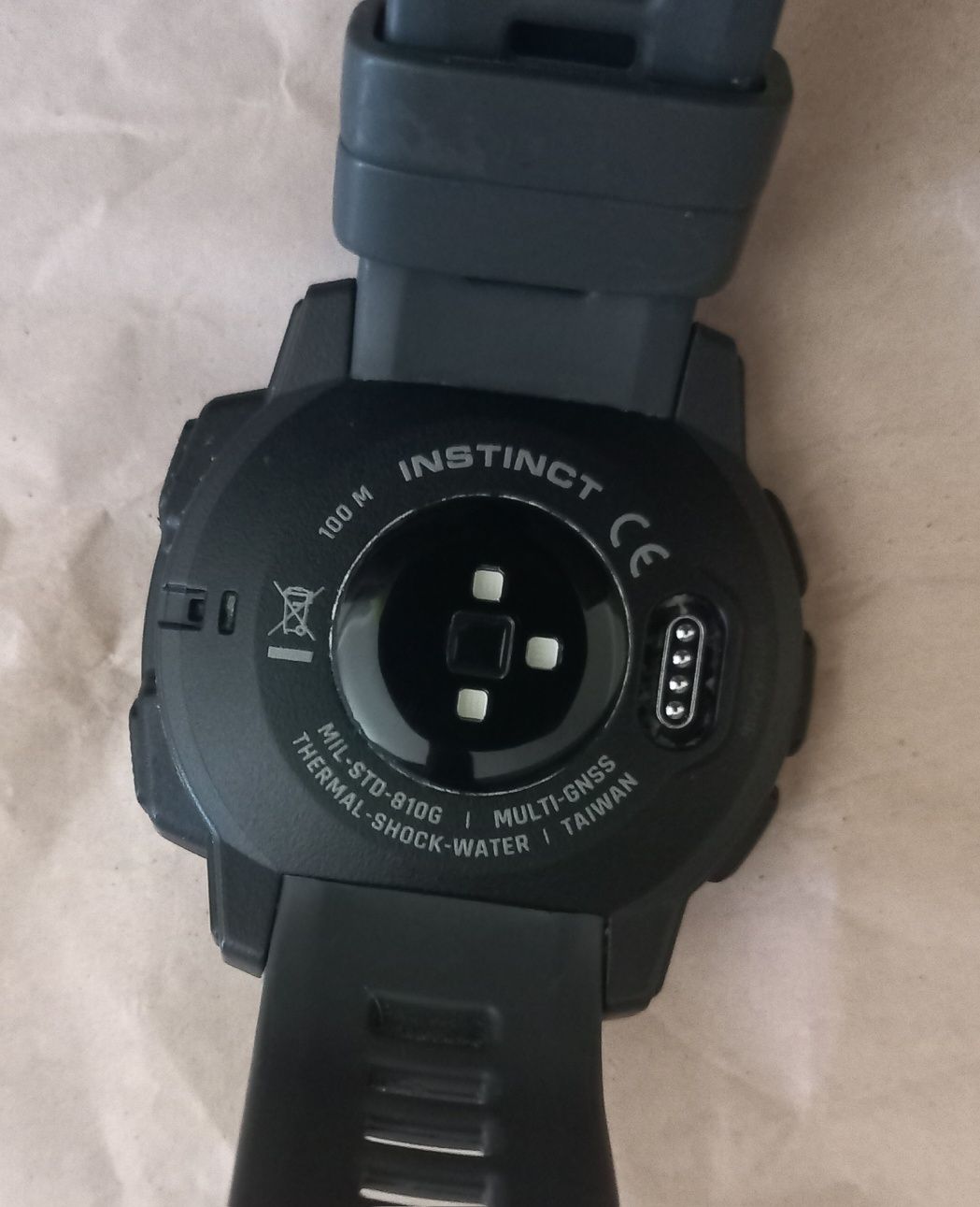 Garmin Instinct usado mas em bom estado  geral