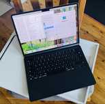 Macbook Air M2 8/256GB / Gwar. Apple \ Zestaw