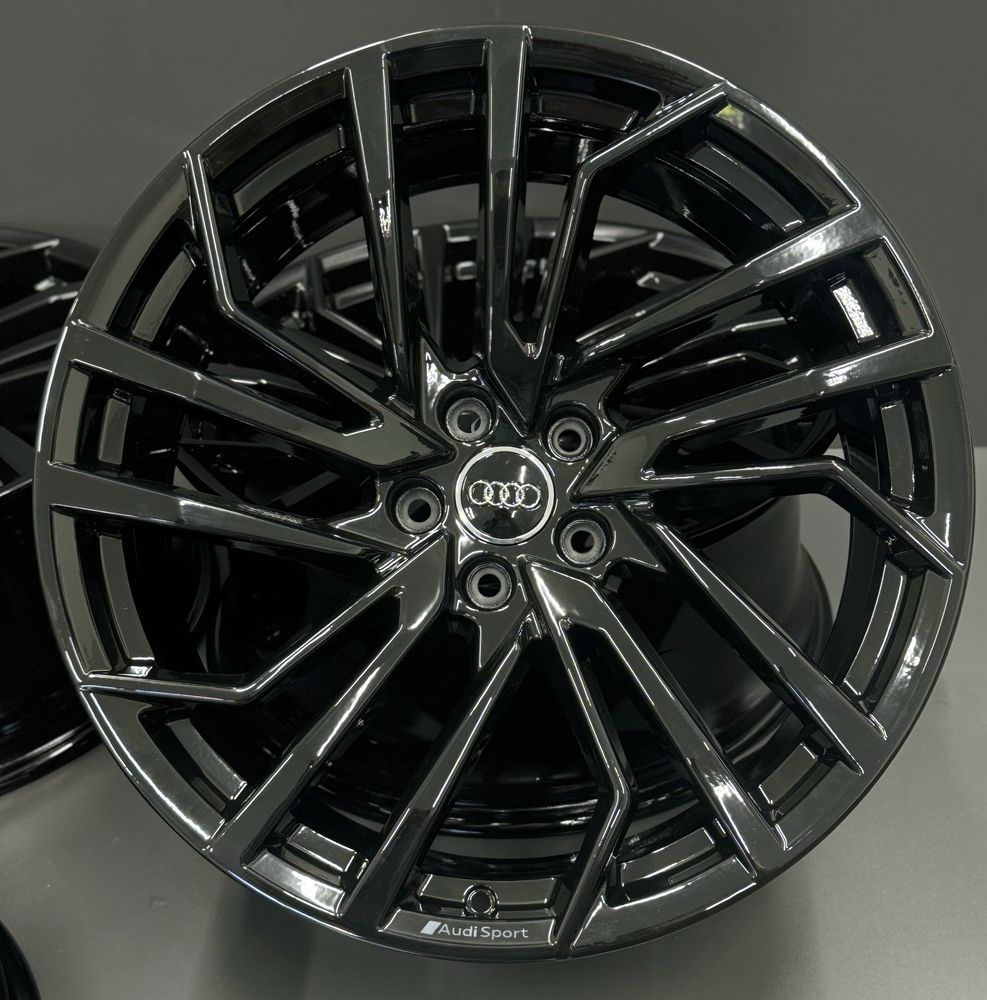 Диски оригінальні Audi RS4 RS5 A5 S5 Q7 SQ7 Q8 Ауді 20 R20 8W0601025FT