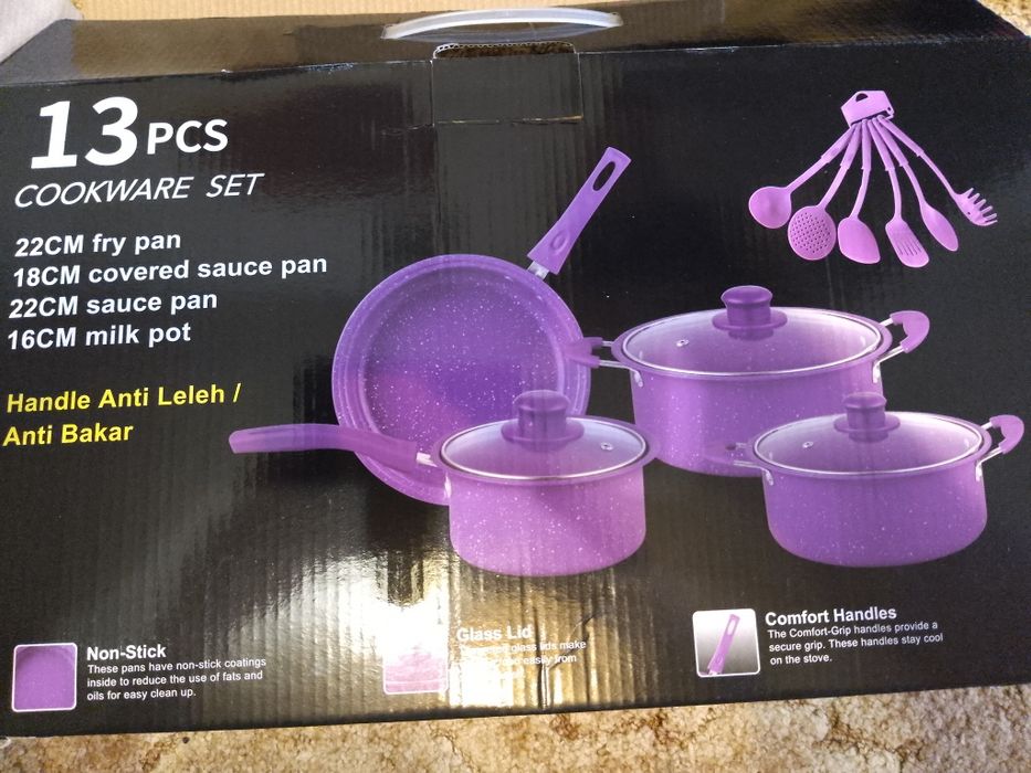 Набір посуду для приготування їжі