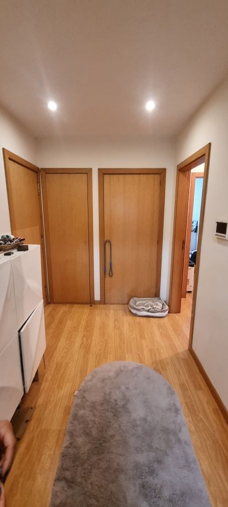 Arrendo apartamento T2 em Santo Tirso