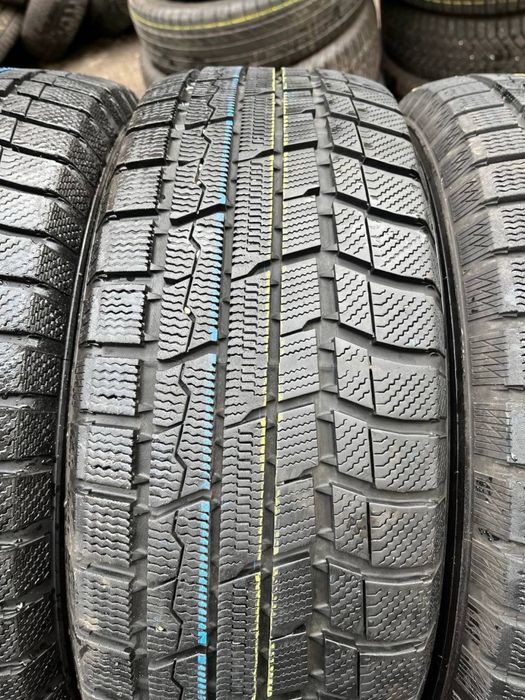 Шины БУ 215 65 R 16 TOYO WINTER Зимний комплект