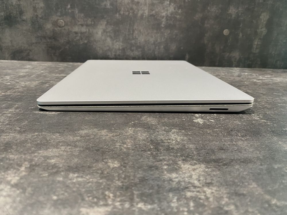 Microsoft Surface Laptop 3, i7-1065G7 16Gb 512Gb 2K Touch 13,5” IPS