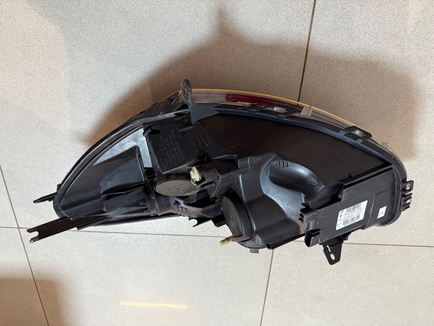 Reflektor Lampa prawa Renault Clio IV 260102796R stan bdb