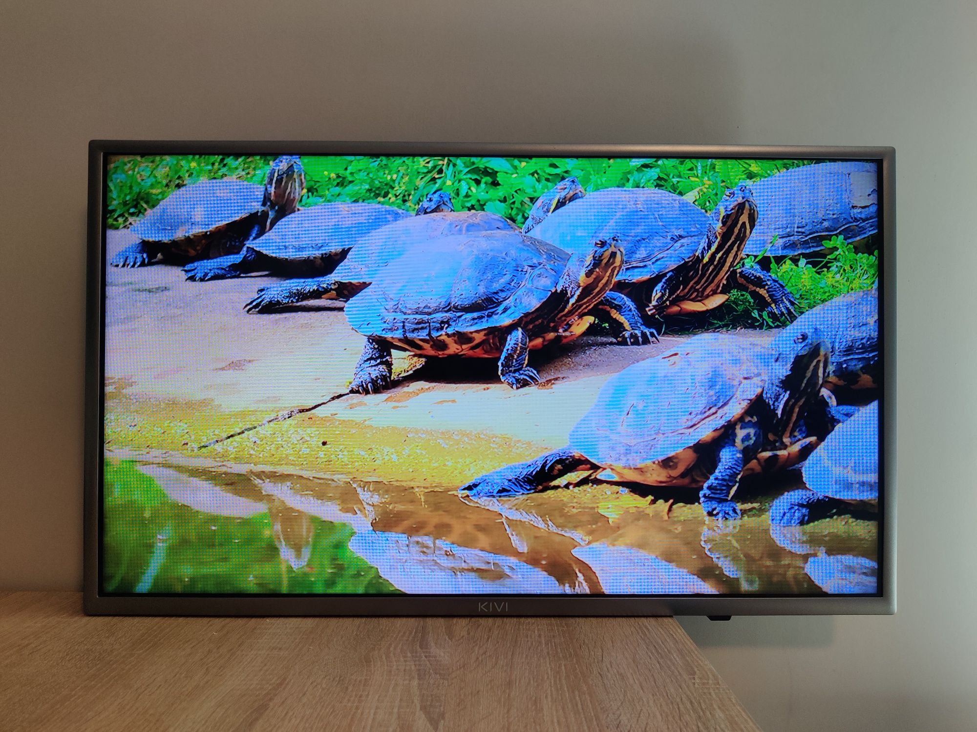 Smart TV Kivi 32" телевізор зі смартом