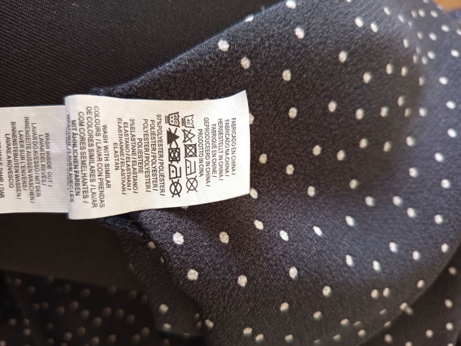 Sukienka w kropki 46