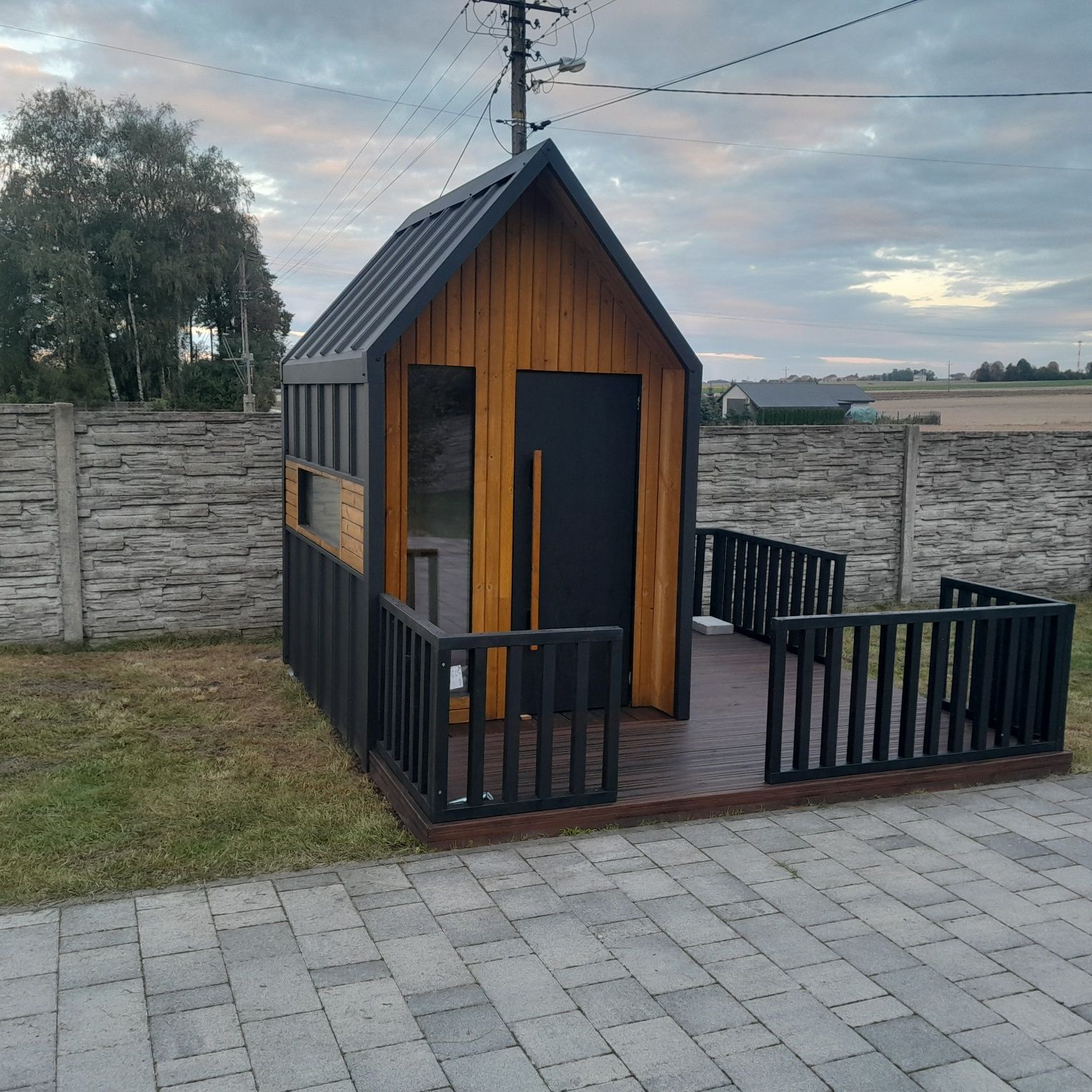 Plac Zabaw Domek Nowoczesny Huśtawka  Stodoła