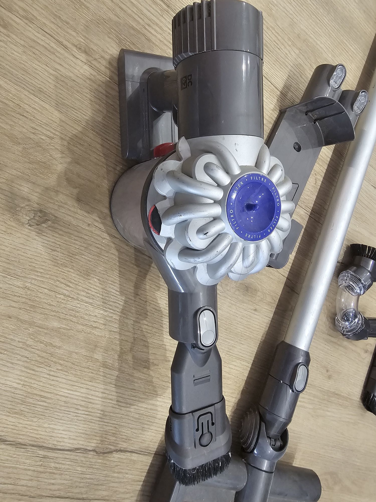 Aspirador Dyson V6