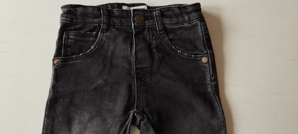 Czarne jeansy Zara 80cm