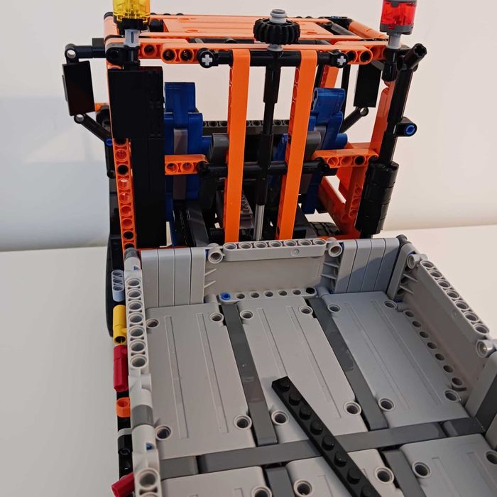 Lego Technic Mercedes-Benz Unimog 8110 instrukcje