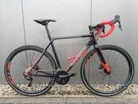 Gravel Cube Cross Race Shimano 105 11s Sztywne osie