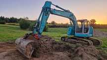 Kobelco SK200SR SK 200 SR GrandBetlle  Koparka Gąsienicowa KOBELCO 20 ton Compact KOMPAKT zero-obrotowa
