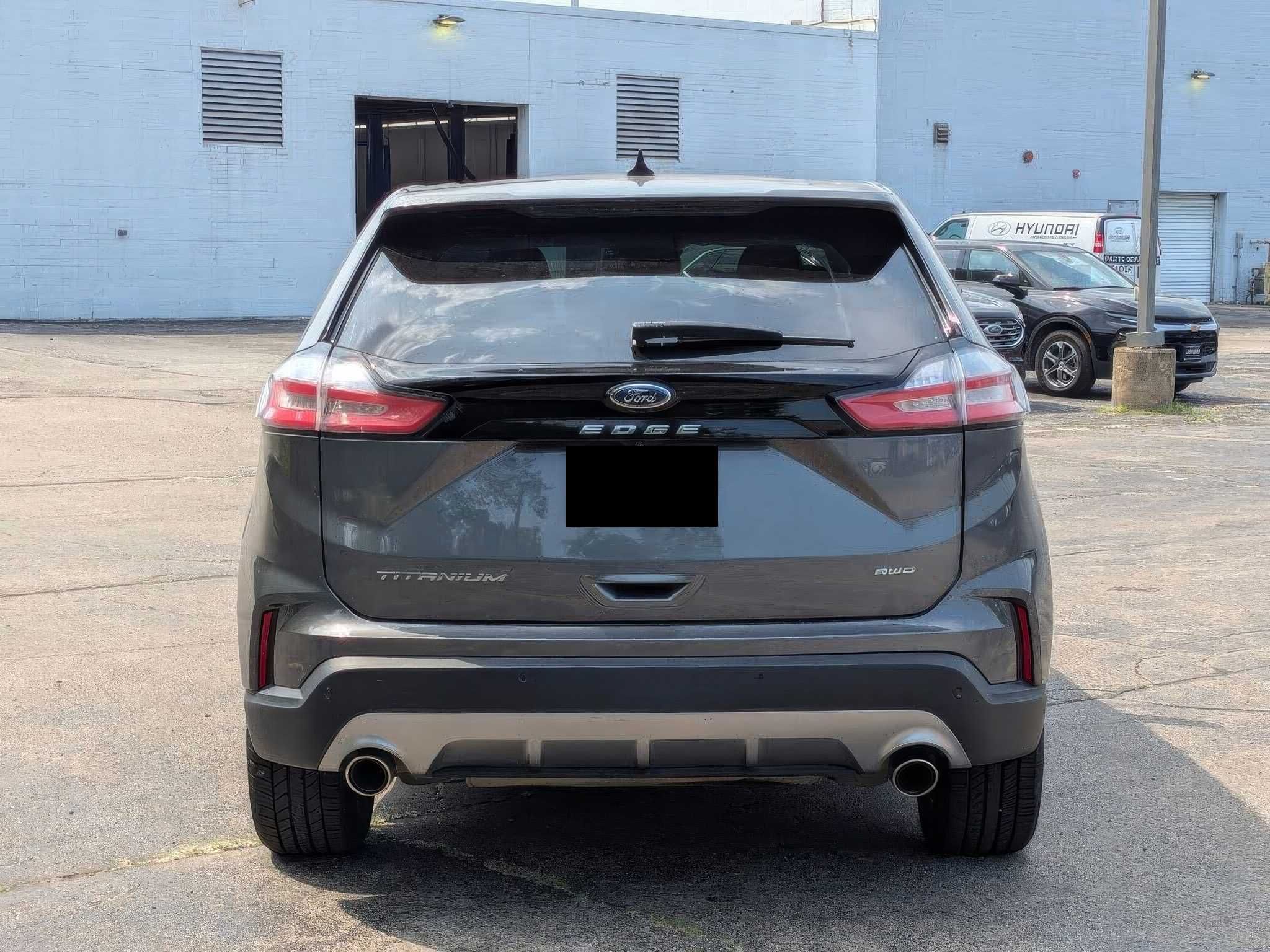 2022 Ford Edge Titanium