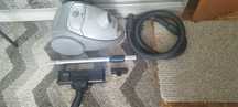 Sprzedam super odkurzacz workowy firmy Philips Universe 1700W