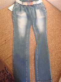 Стильные Женские джинсы новые. Производитель: Honglishu