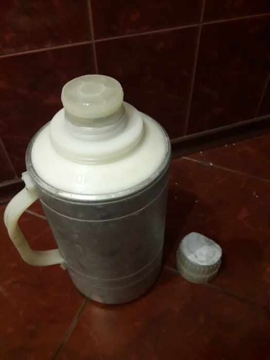 Продам с нержавеющей стали овощерезку под мотор.