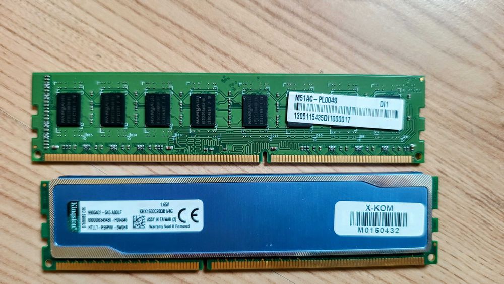 Pamięć RAM 4 GB Kingston oraz Asint
