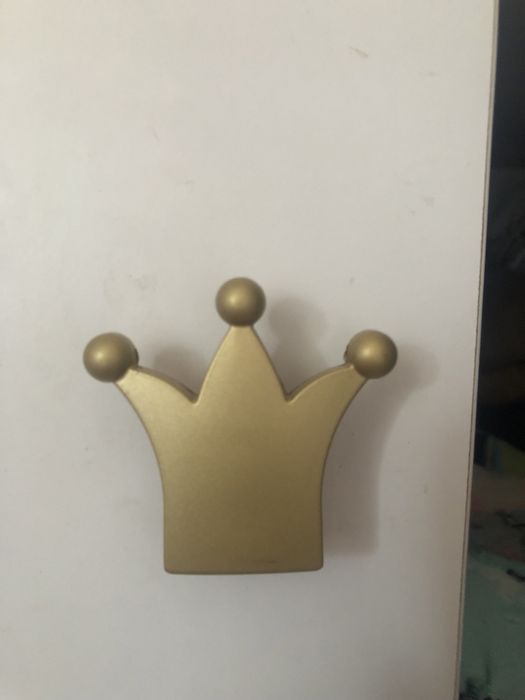 Gałka uchwyt do mebli korona