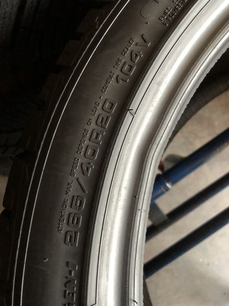 265/40/20 R20 Goodyear Ultra Grip Gen-1 4шт