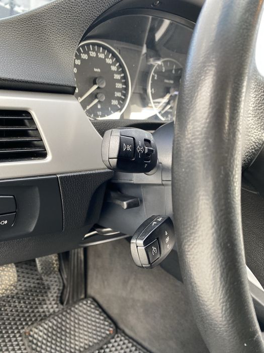 Продам BMW E90 2.0