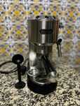 Vende-se máquina de café  marca Delonghi