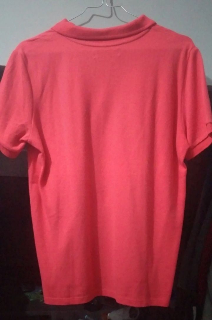 Polo vermelho da Zara