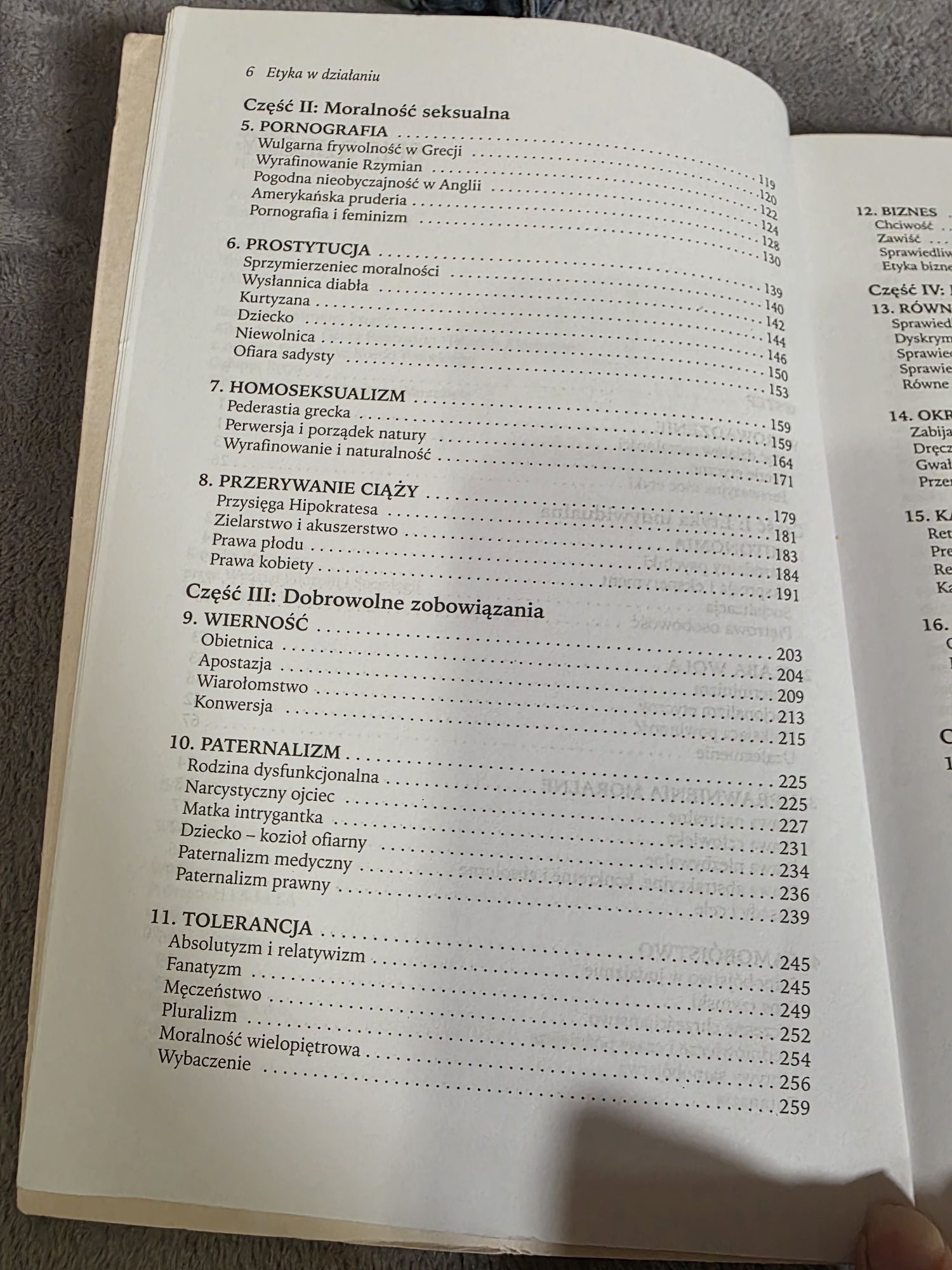 Ksiazka Etyka w Działaniu Jacek Hołówka podręcznik akademicki