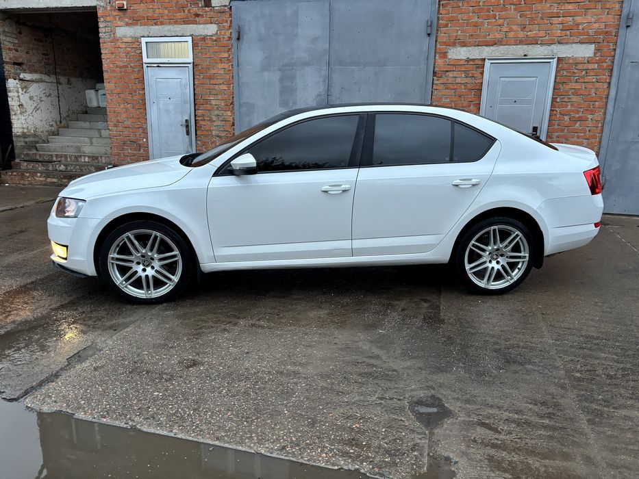 Продвм Skoda Octavia A7 2013