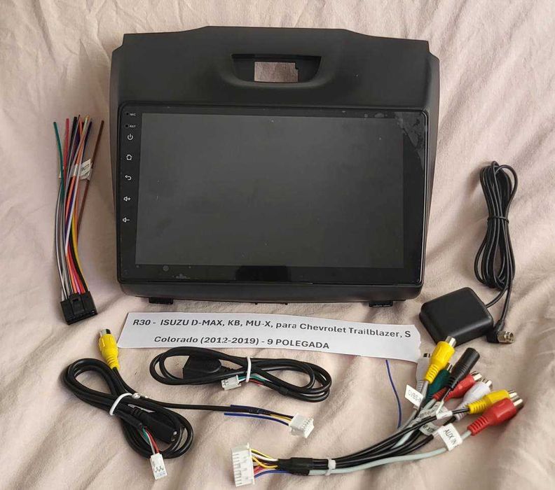 R30 - Auto Rádios ISUZU D-MAX KB MU-X Chevrolet Trailblazer Colorado