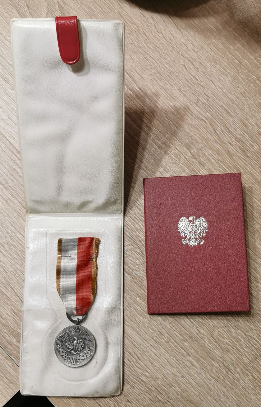 Medal PRL Walka Praca Socjalizm