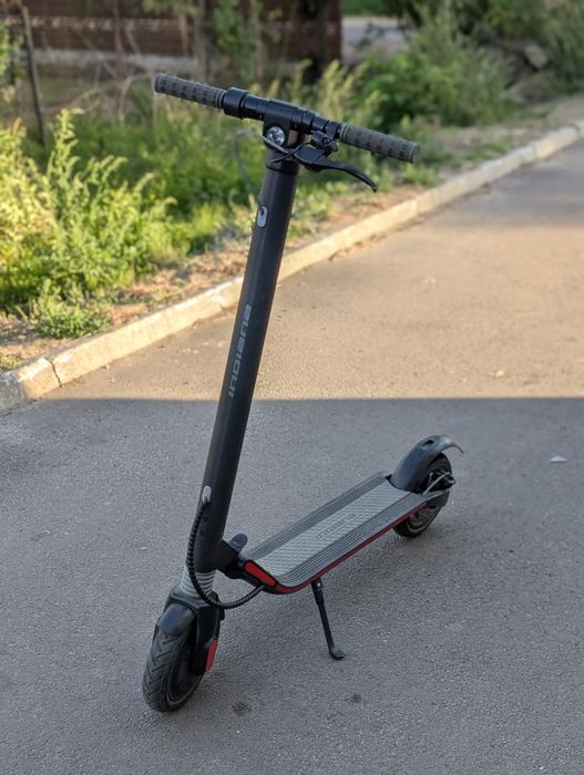 Электросамокат Indiana es700