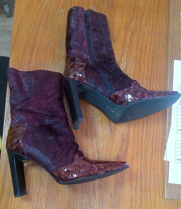 отдам обувь 36 размера