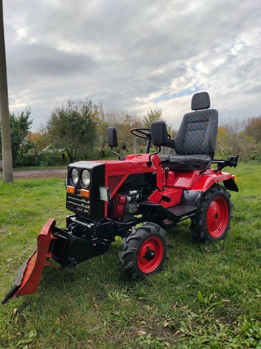 Мінітрактор трактор ХТЗ Т012