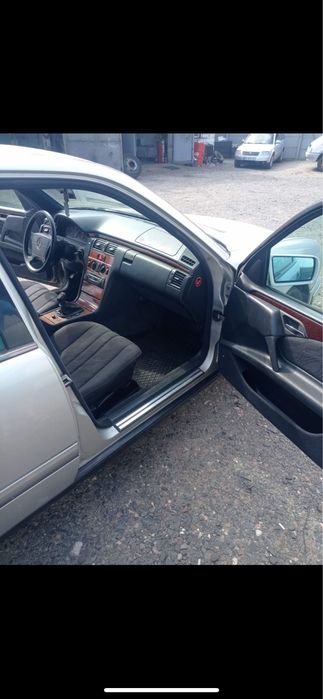 Мерседес 2.9 тди