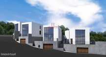 Prédio c/ Projeto Aprovado em Alcobaça