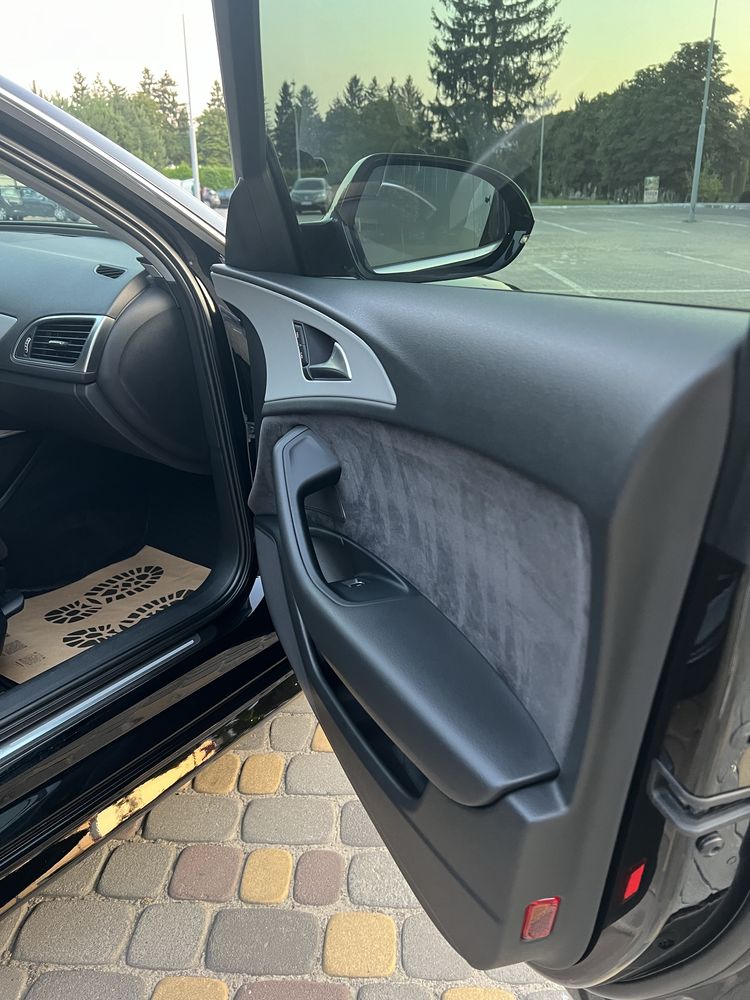 Audi A6C7/4G 2015 2.0 TDI S tronic S-line.