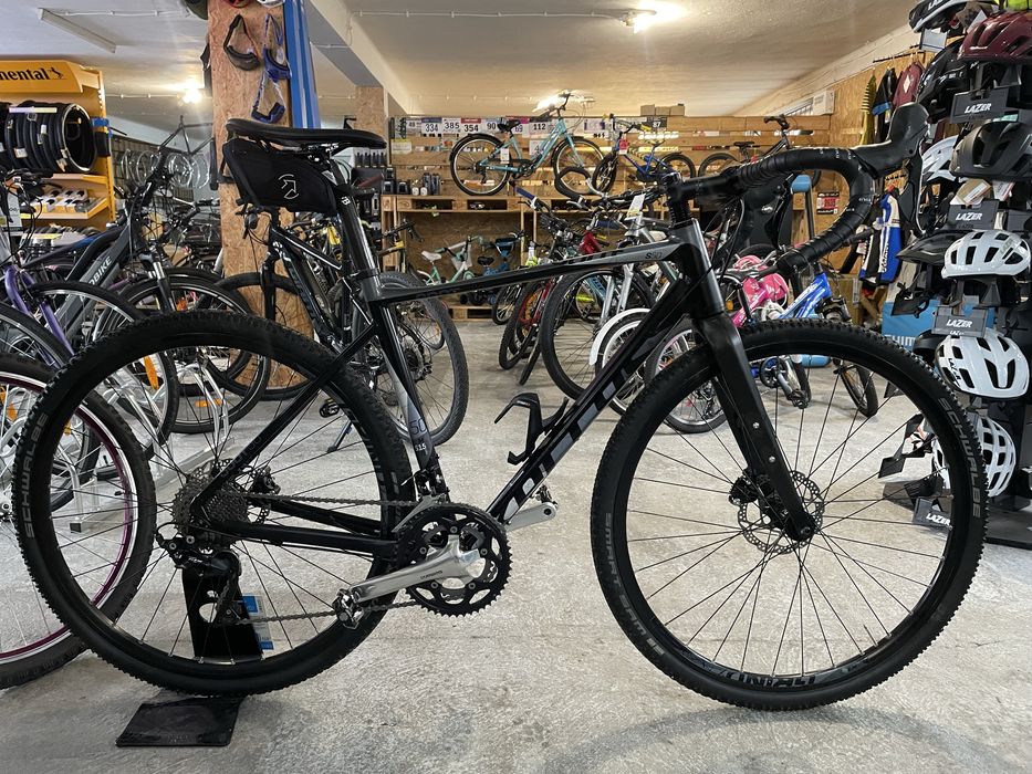 Gravel Kellys Soot 50 M